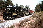Seaboard Coast Line GP38-2 #554, on Atlanta & West Point rails, running as A&WP extra SCL 554 west, 
